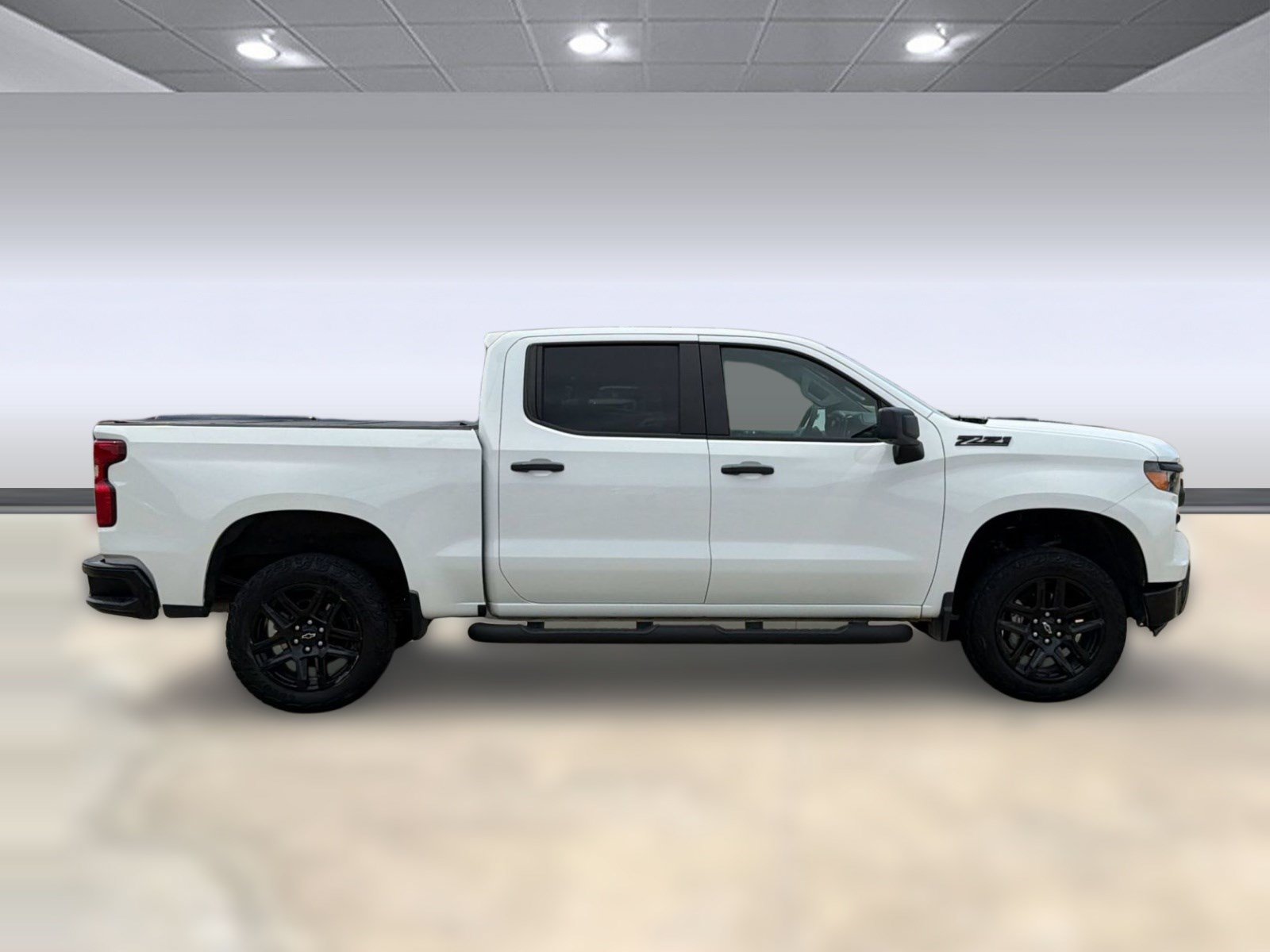 Used 2024 Chevrolet Silverado 1500 Custom Trail Boss w/ LPO, Dark Essentials Package AWD/4WD image 8