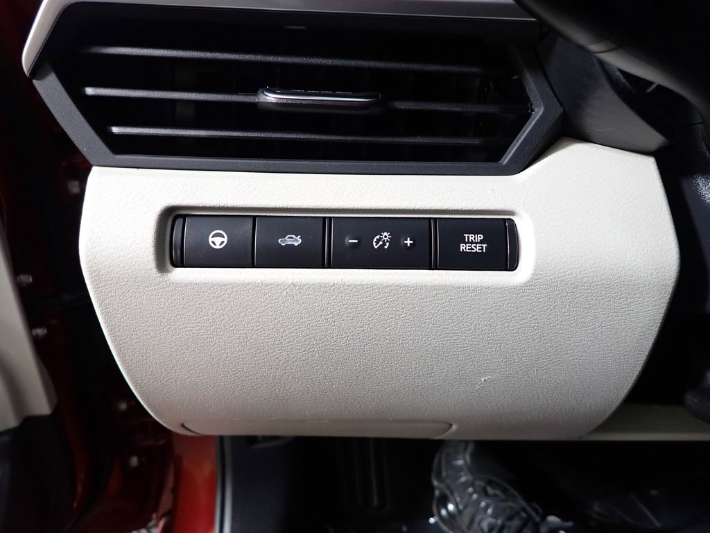 Used 2021 Nissan Altima 2.5 SV w/ SV Premium Package FWD image 27