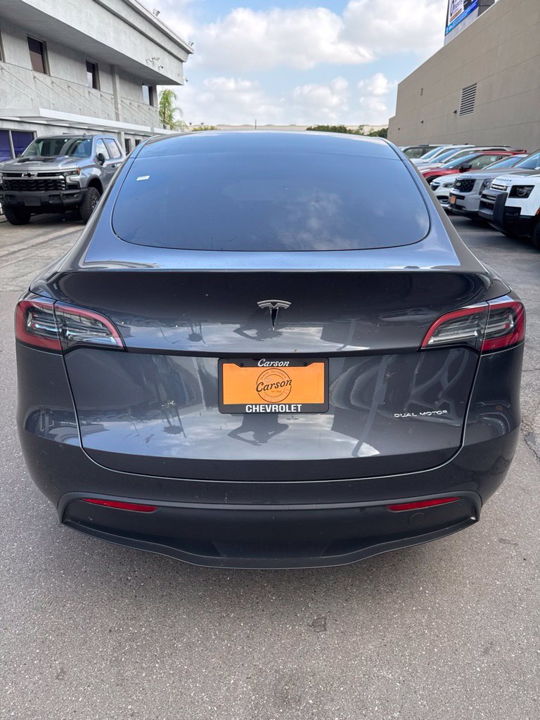 Used 2023 Tesla Model Y Long Range AWD/4WD image 4