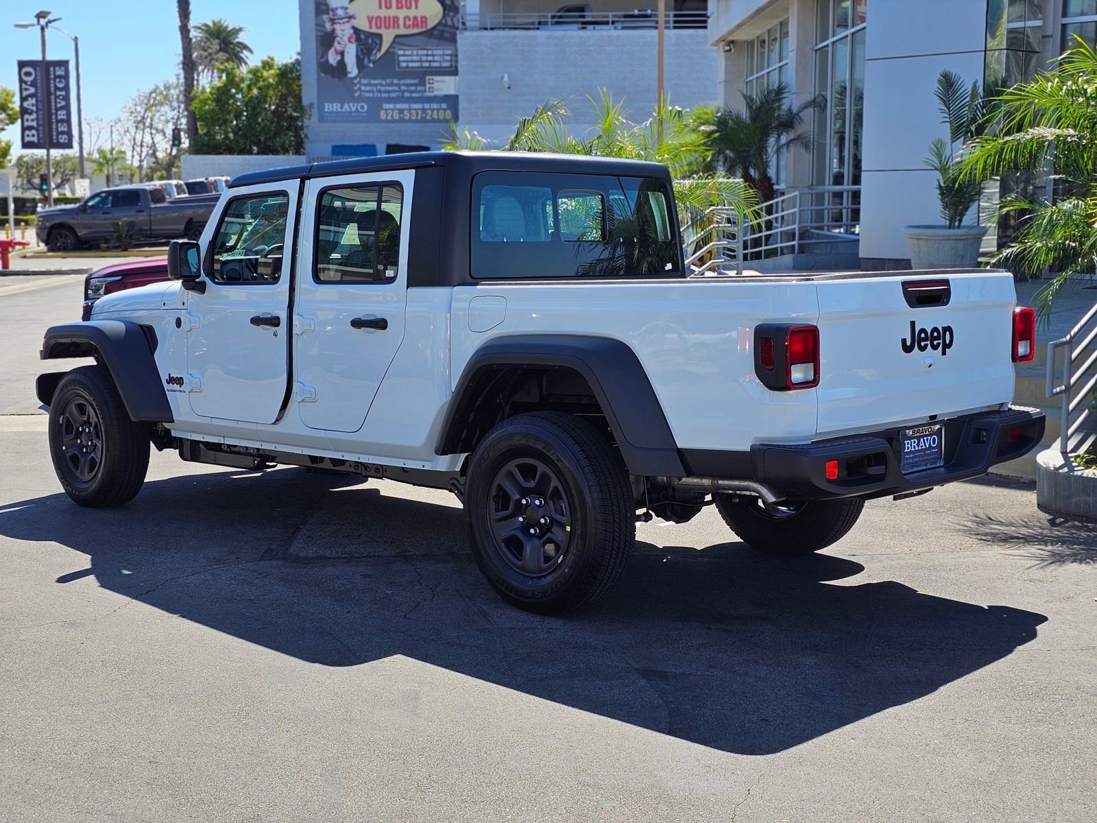 New 2026 Jeep Gladiator Sport AWD/4WD image 5