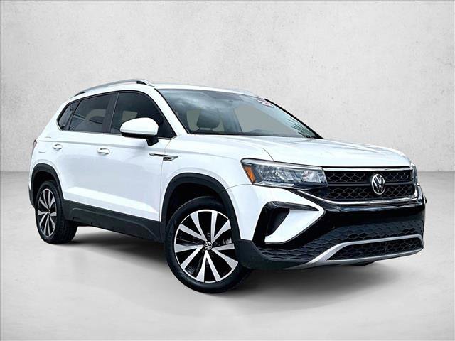Used 2022 Volkswagen Taos SE image 12