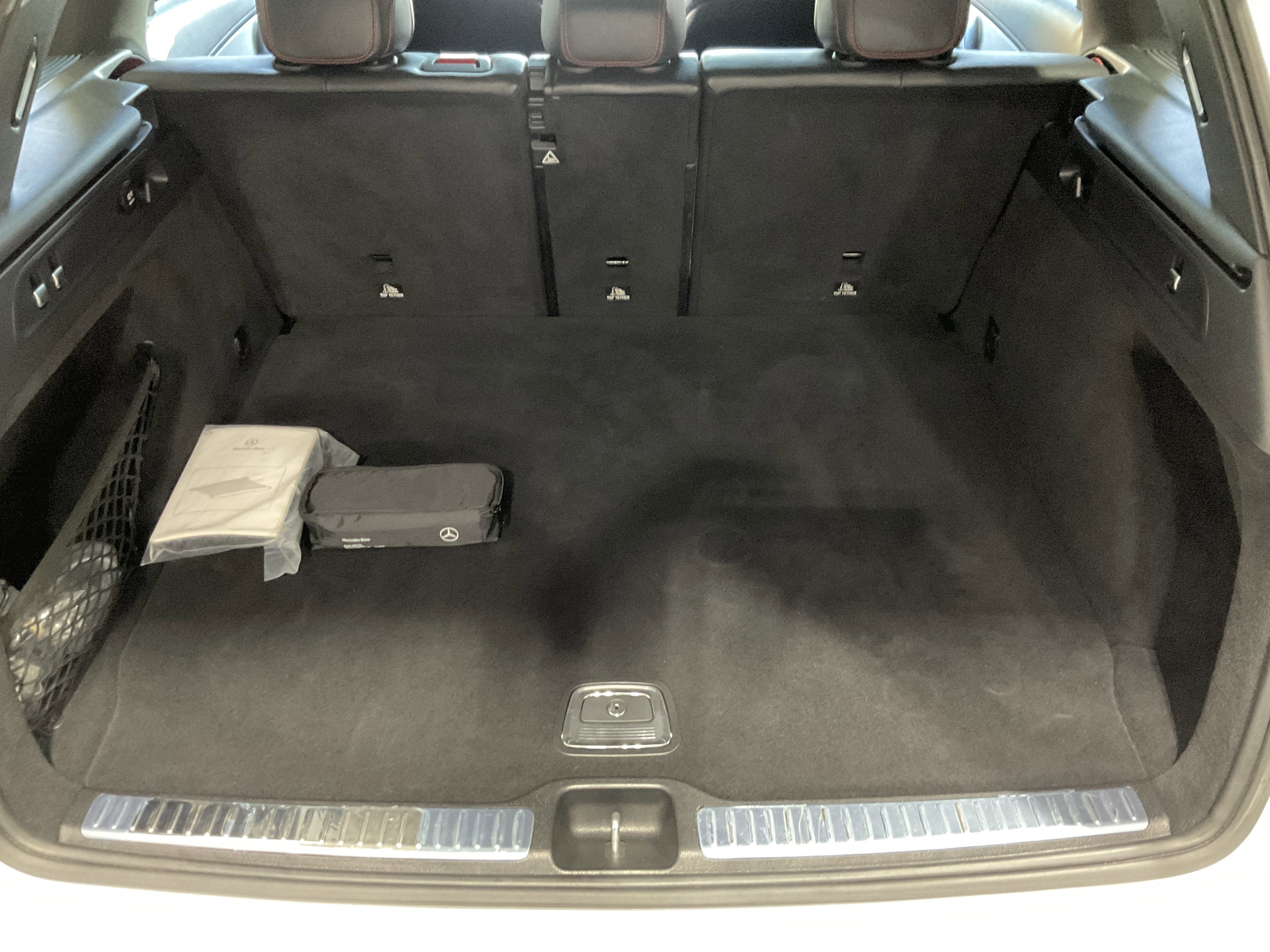 Used 2018 Mercedes-Benz GLC 43 AMG 4MATIC image 48