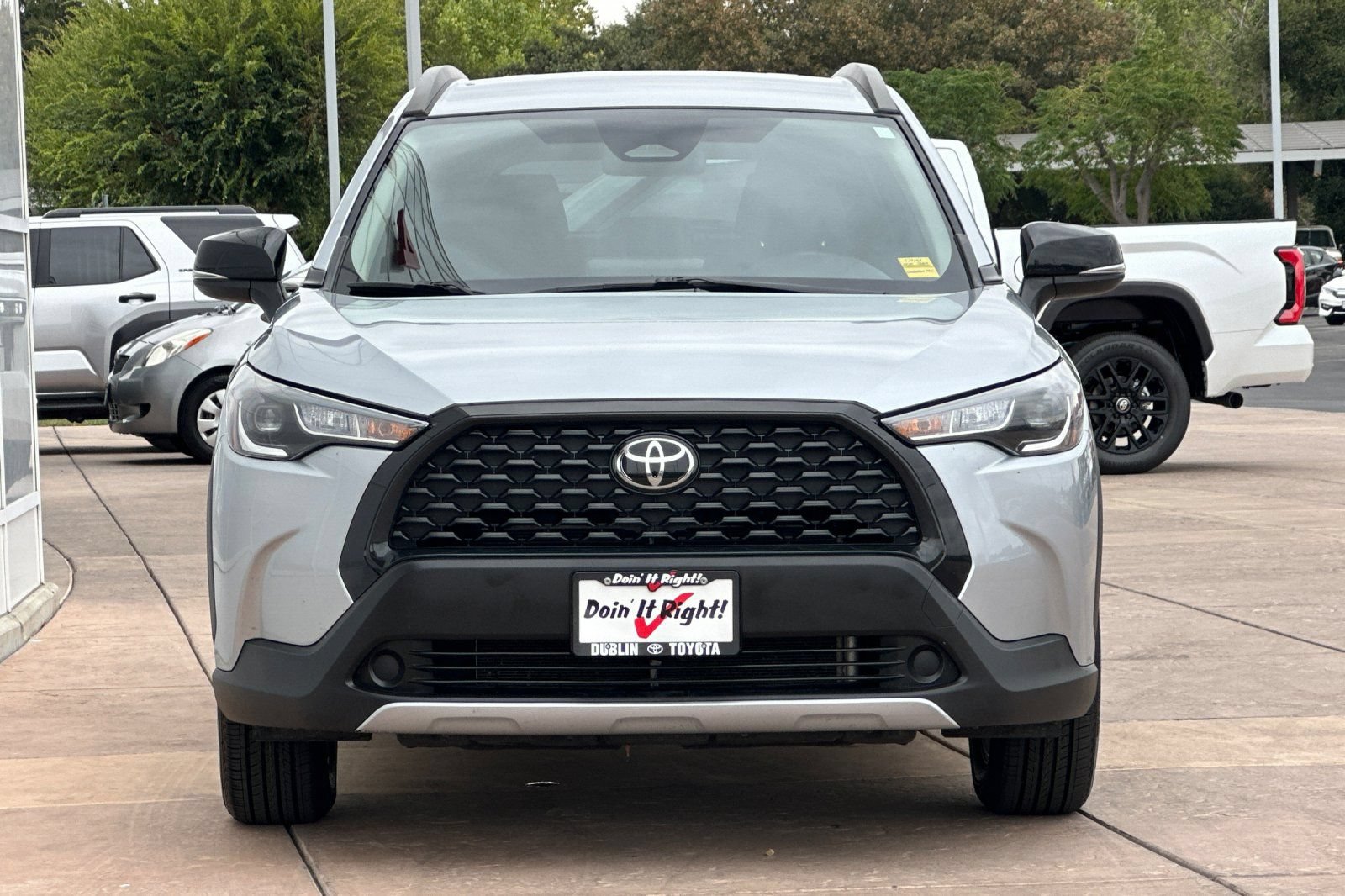 Certified 2025 Toyota Corolla Cross LE FWD image 11
