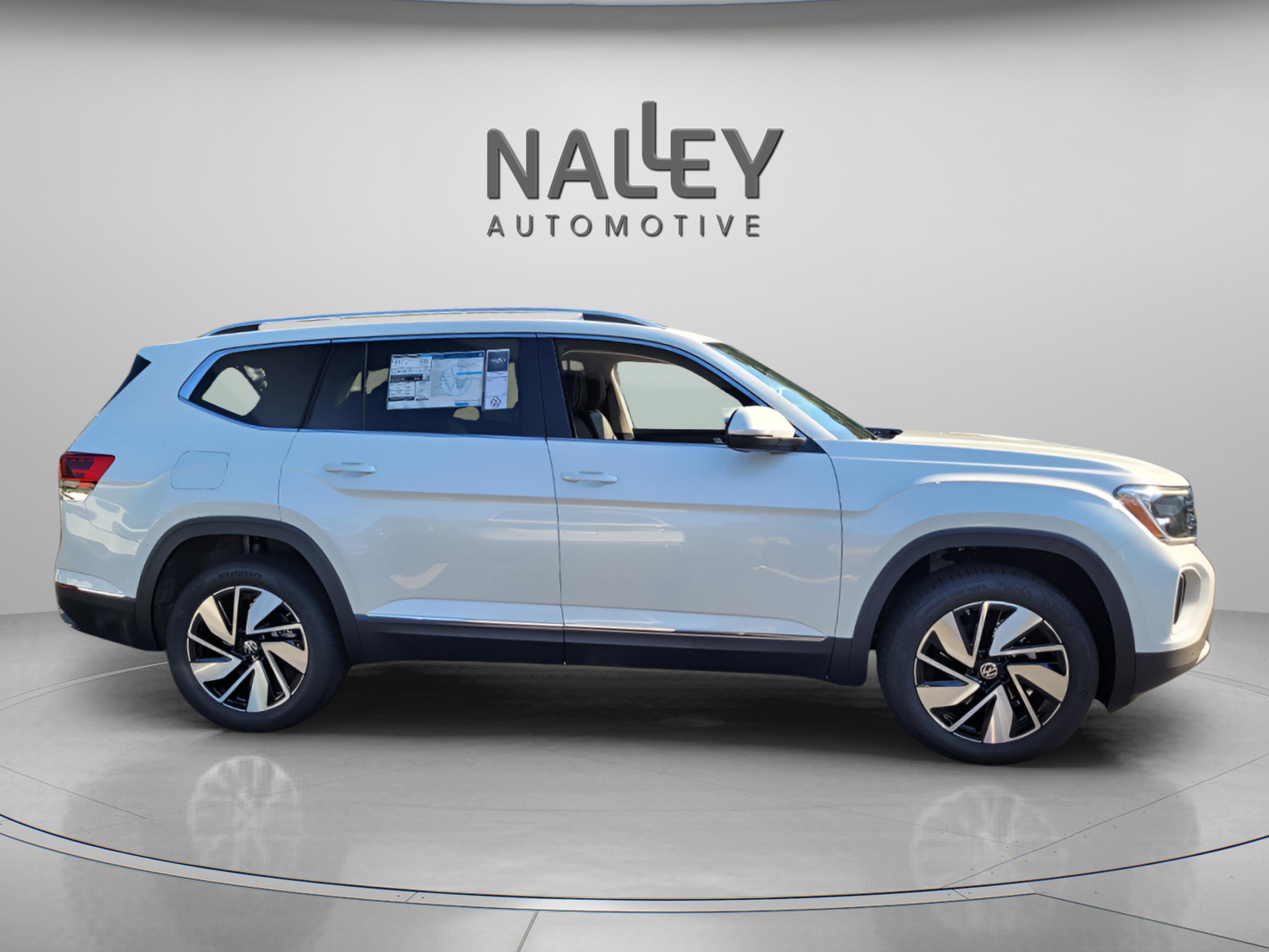 New 2026 Volkswagen Atlas SEL image 6
