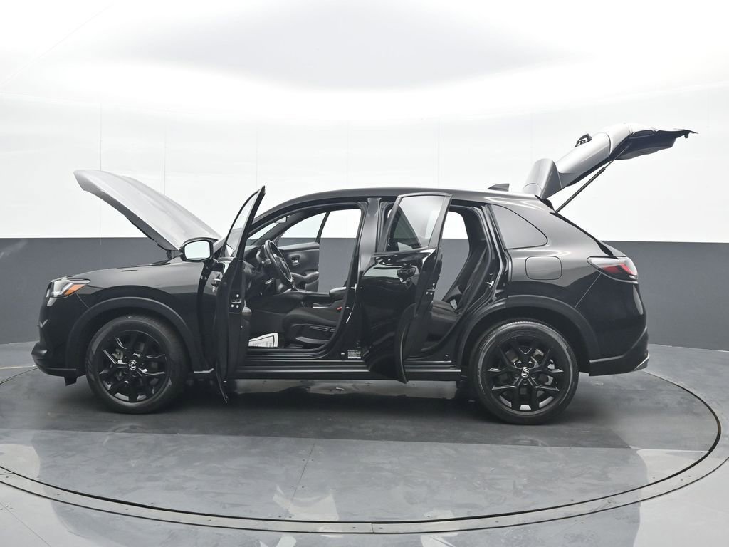 Used 2023 Honda HR-V Sport image 37