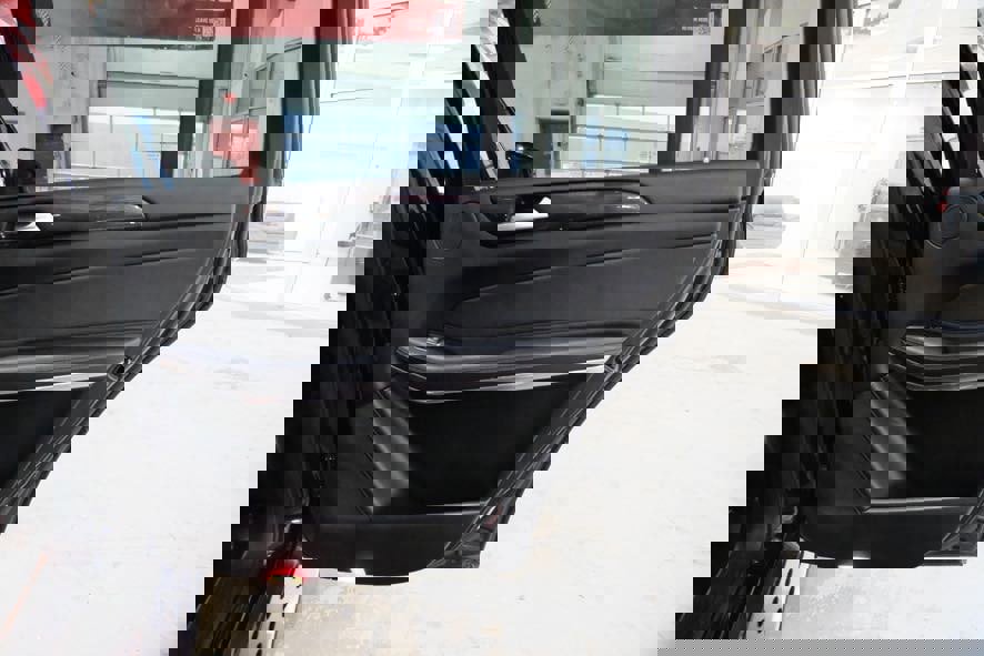 Used 2017 Mercedes-Benz GLS 550 4MATIC image 27