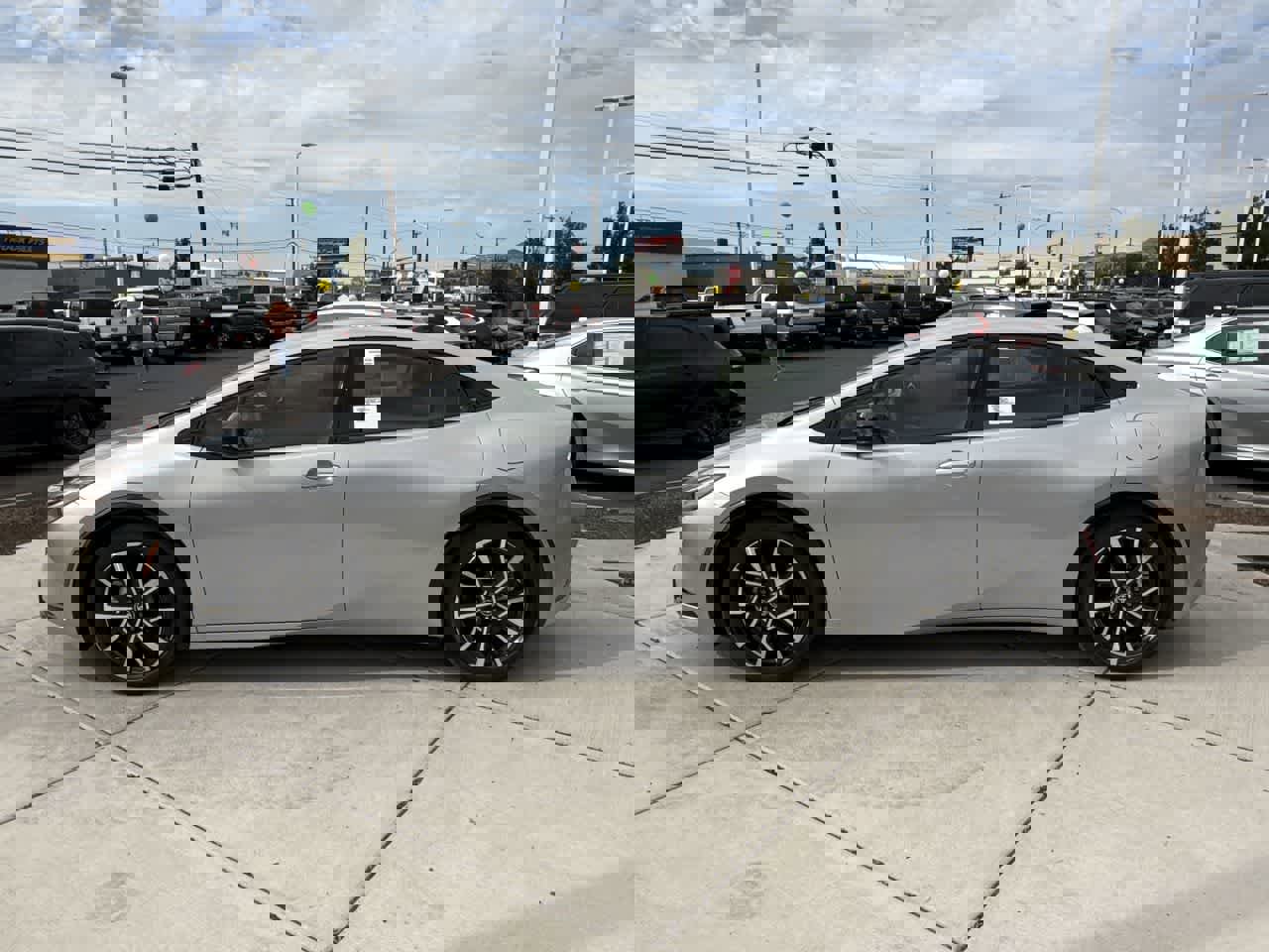 New 2026 Toyota Prius Plug-In Hybrid image 2