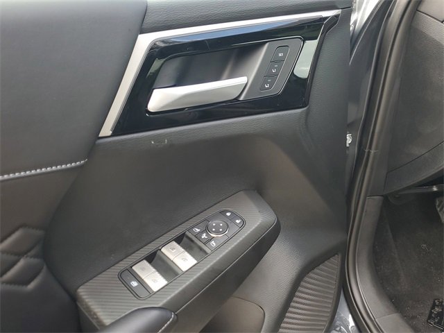 New 2025 Mitsubishi Outlander SEL Black Edition image 18