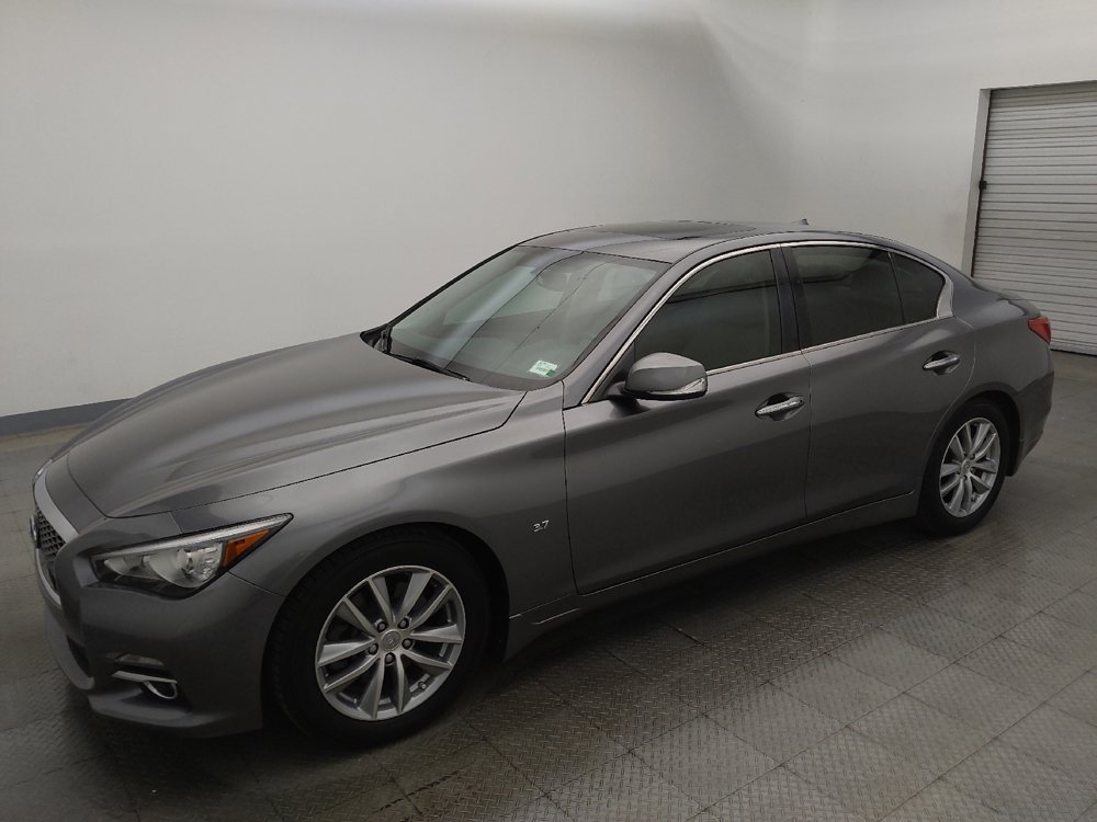 Used 2015 INFINITI Q50 Premium w/ Navigation Package RWD image 2