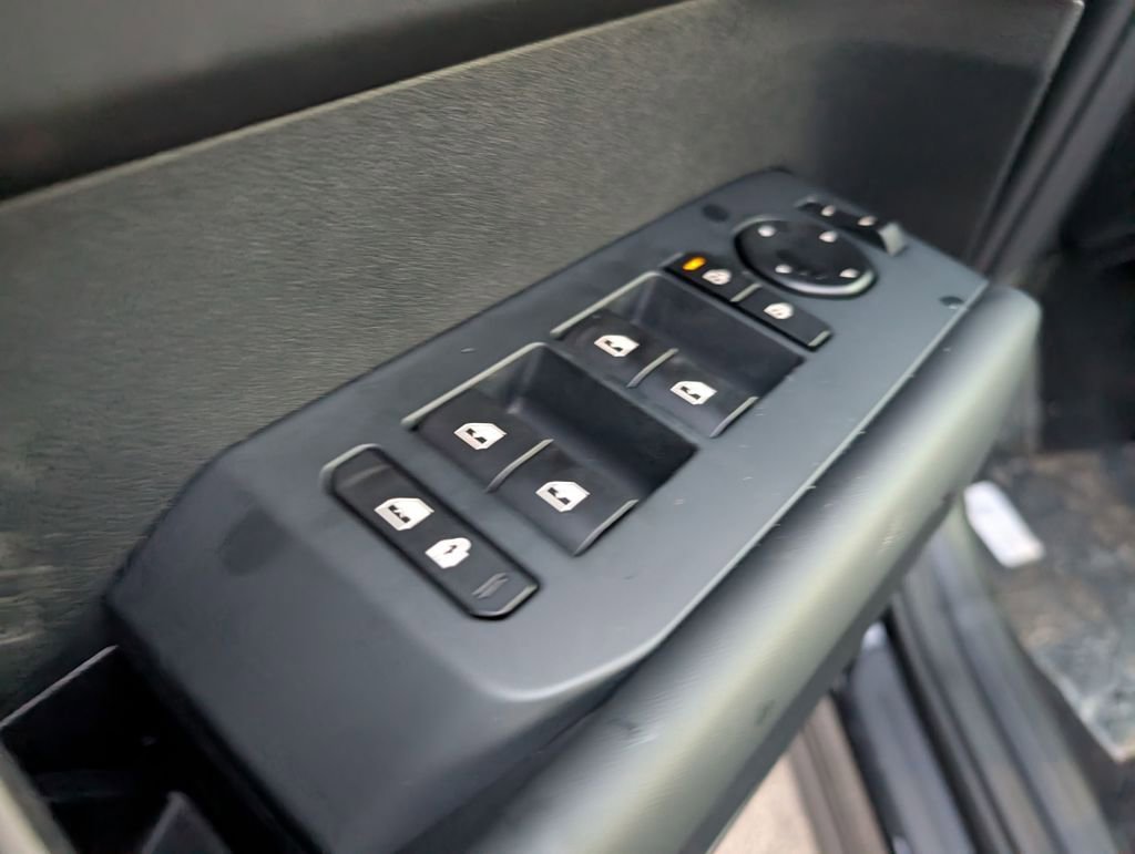 New 2027 Kia Telluride S image 15