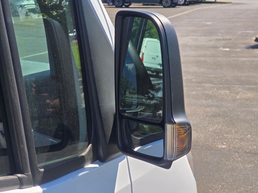 New 2025 Mercedes-Benz eSprinter 170 Cargo image 26