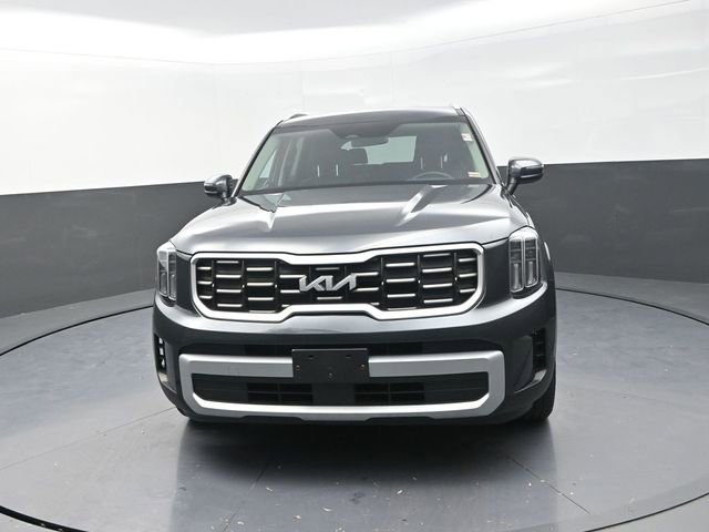 Used 2023 Kia Telluride S image 2