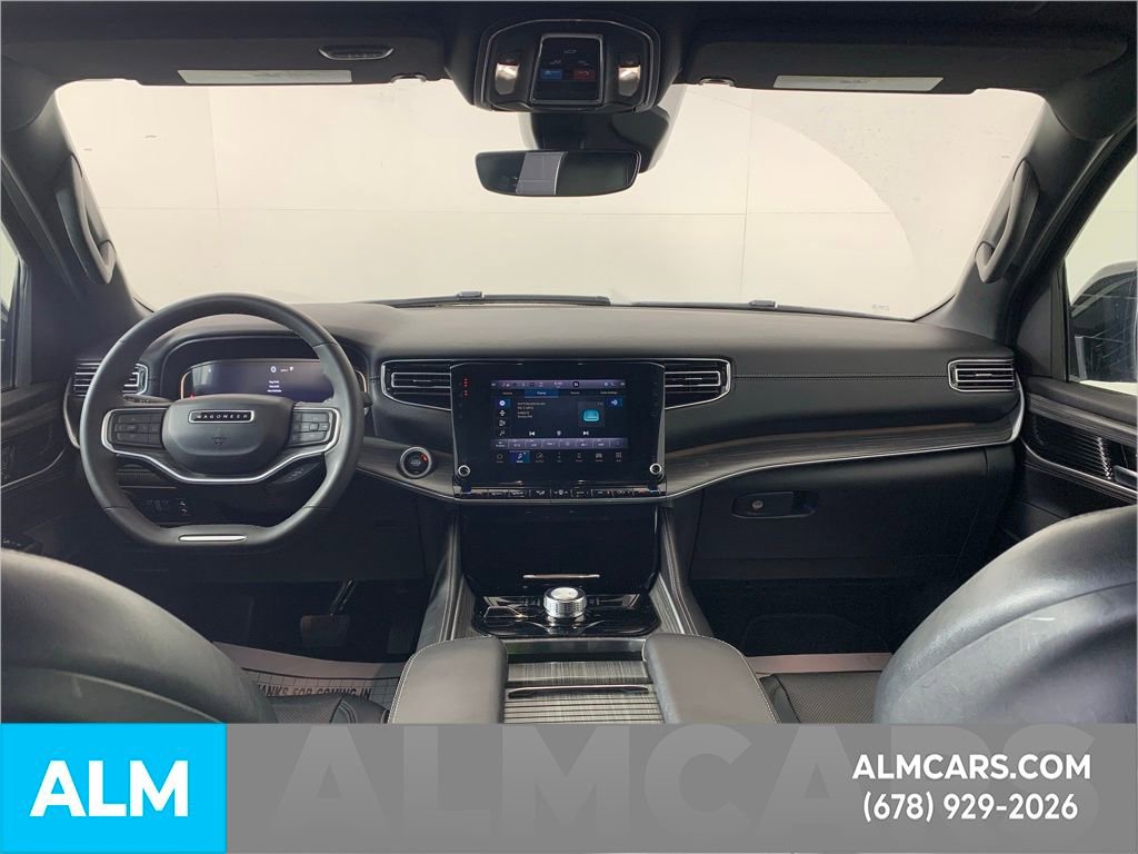 Used 2023 Jeep Wagoneer Series II image 32