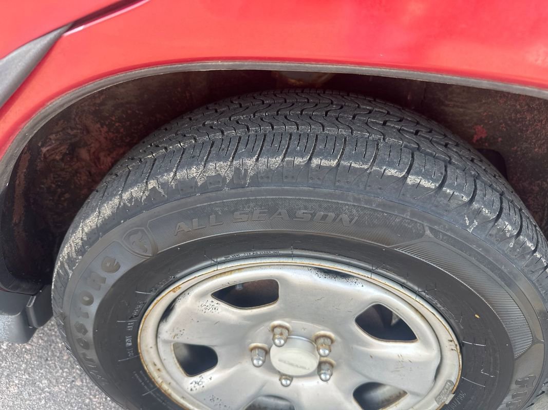 Used 2000 Subaru Forester L image 19