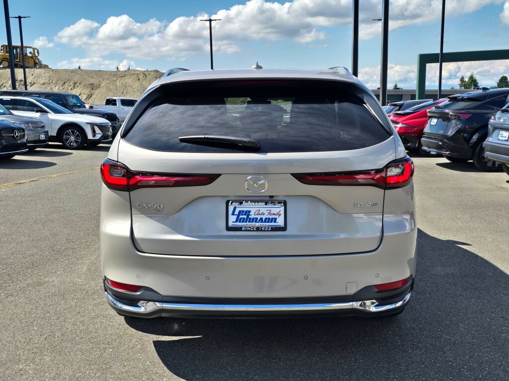 Certified 2025 MAZDA CX-90 Plug-In Hybrid w/ Premium Plus AWD/4WD image 6