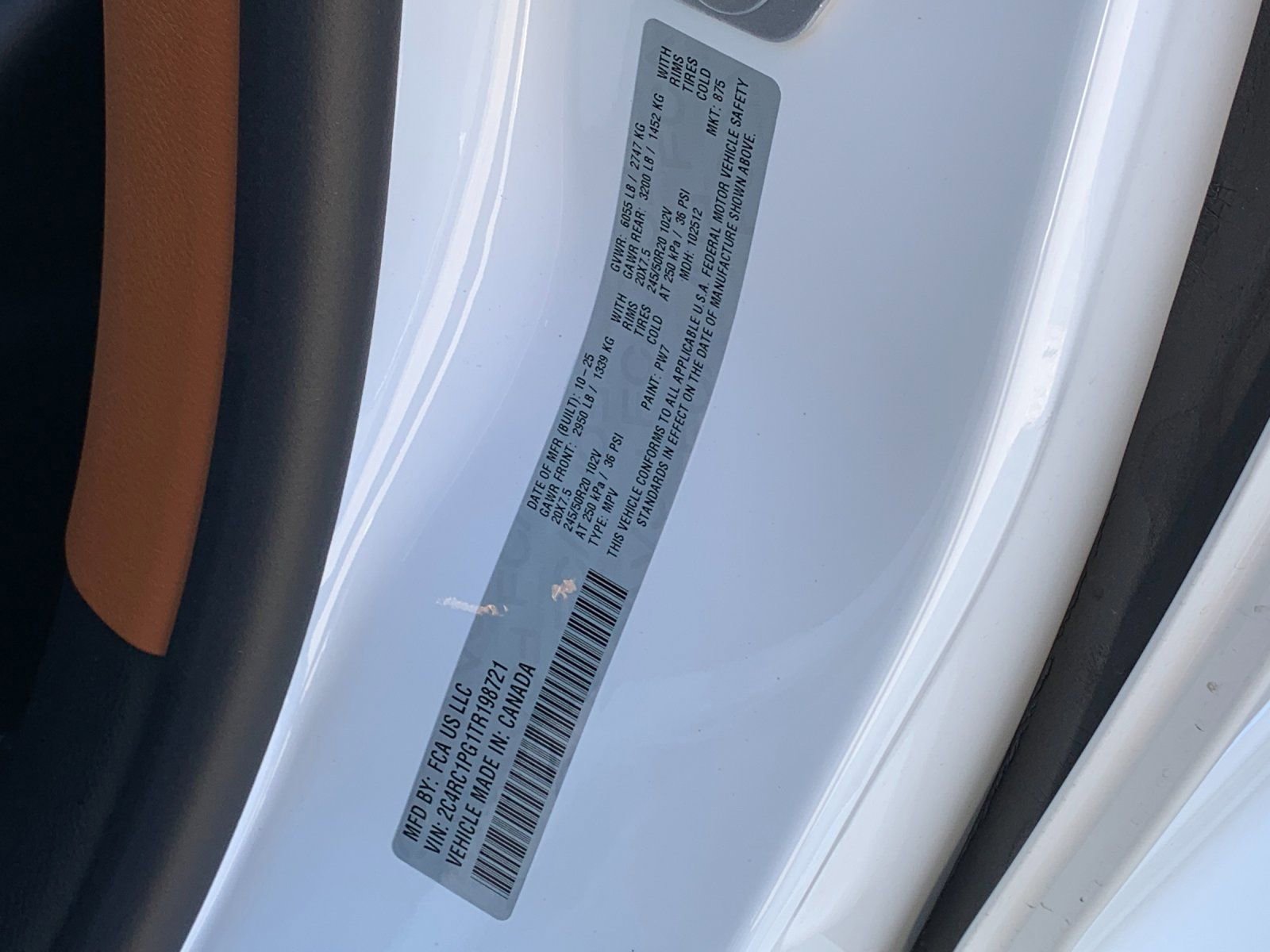 New 2026 Chrysler Pacifica Pinnacle image 38