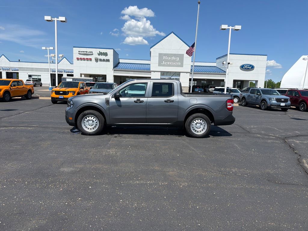 New 2026 Ford Maverick XL w/ Equipment Group 101A AWD/4WD image 2