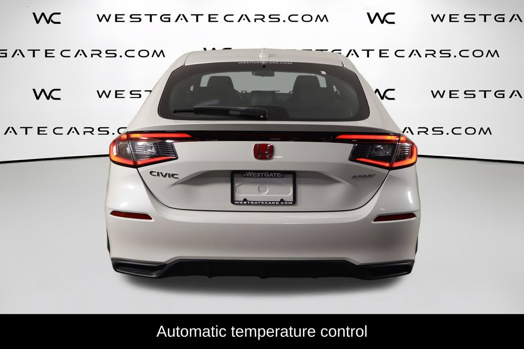 Used 2023 Honda Civic Sport image 4