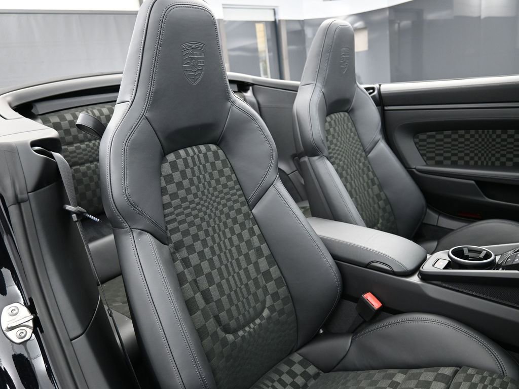 Certified 2026 Porsche 911 Carrera S RWD image 29