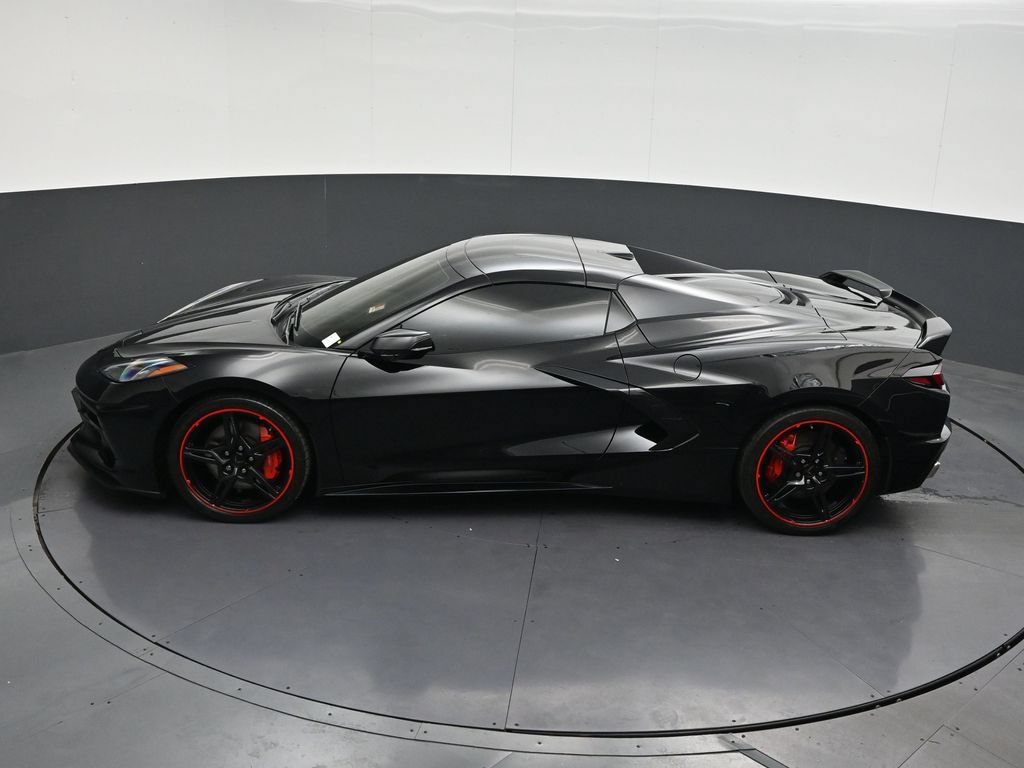 Used 2022 Chevrolet Corvette Stingray Premium Conv w/ Z51 Performance Package RWD image 15