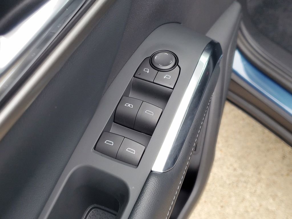 New 2026 Chevrolet Traverse LT w/ Driver Confidence Package image 19