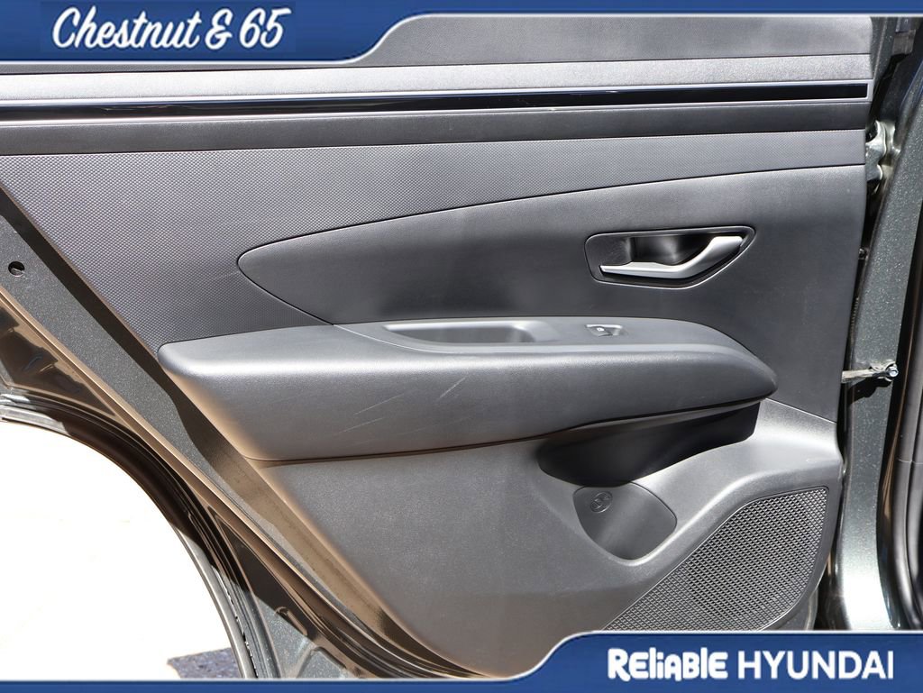 Used 2023 Hyundai Tucson SEL w/ Cargo Package image 18