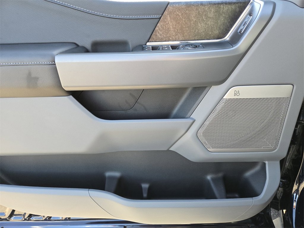 New 2025 Ford F150 Lightning Flash w/ Max Trailer Tow Package image 10