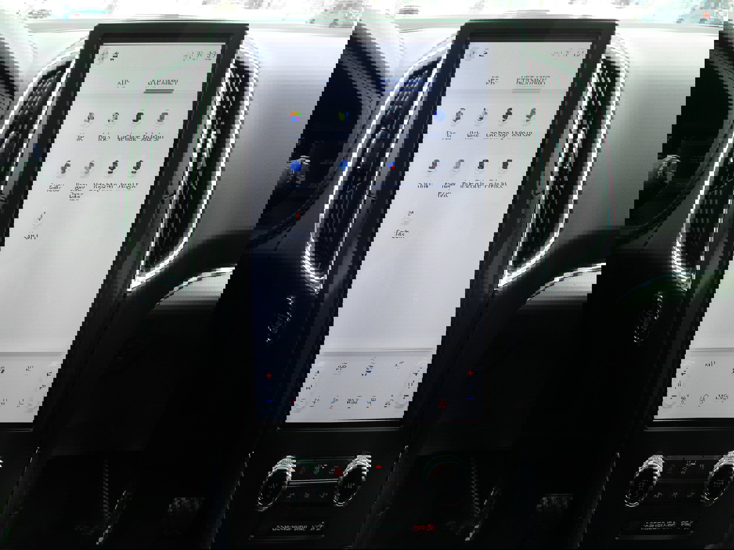 Used 2024 Ford Edge Titanium image 25