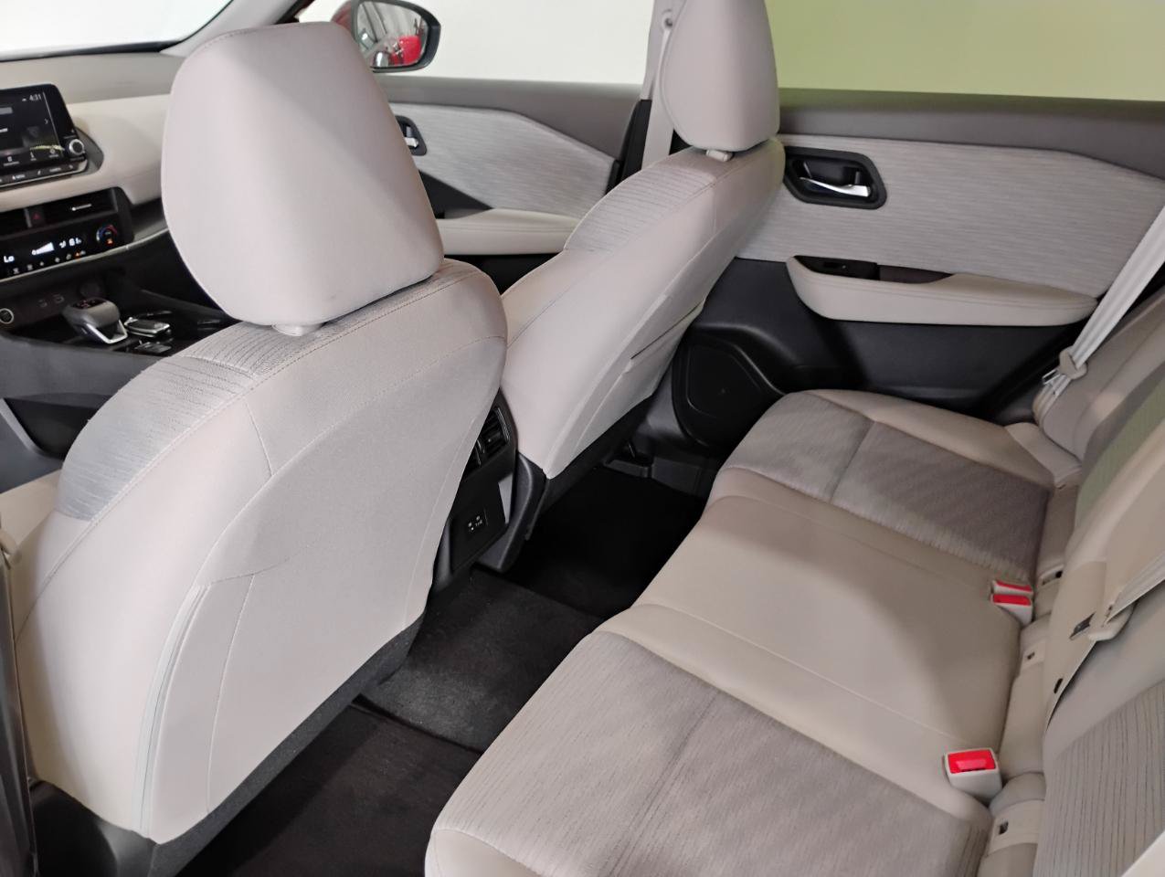 Used 2023 Nissan Rogue SV FWD image 62