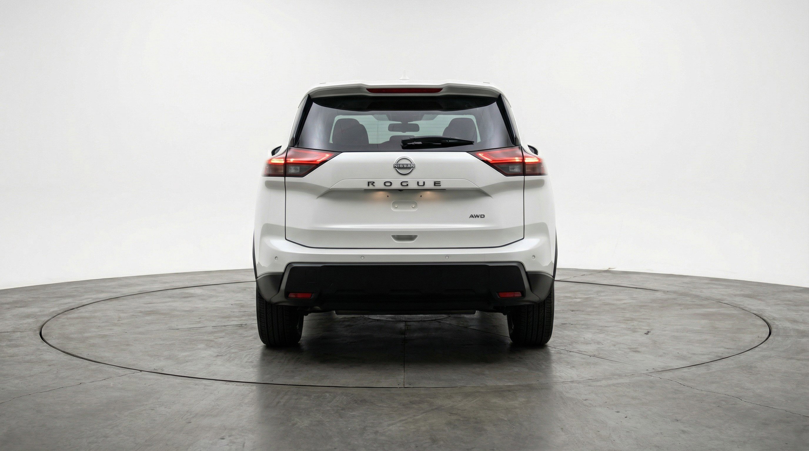 Used 2025 Nissan Rogue SV image 7