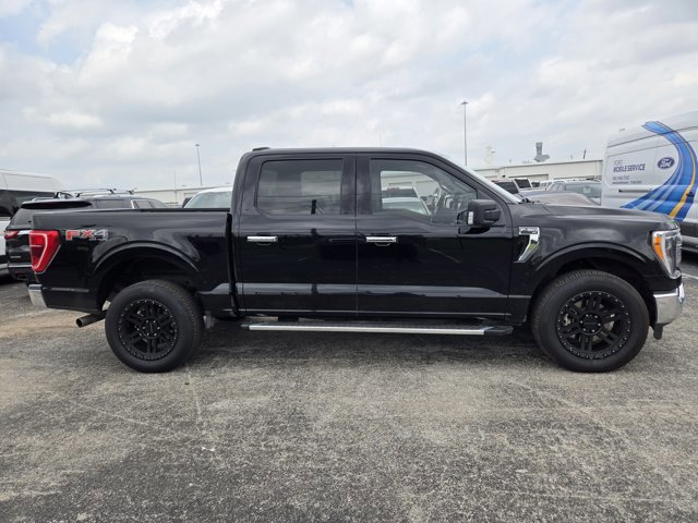 Certified 2022 Ford F150 XLT w/ Equipment Group 302A High AWD/4WD image 4