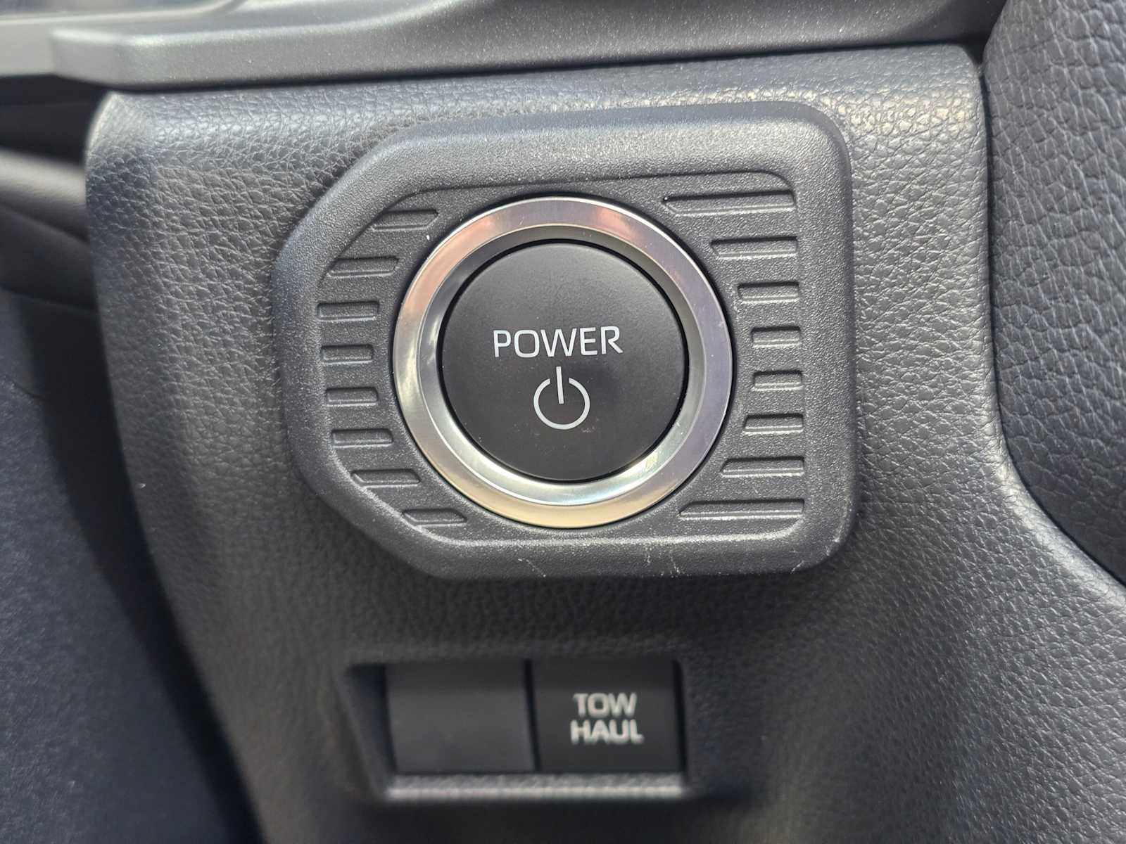 Used 2025 Toyota Land Cruiser image 37