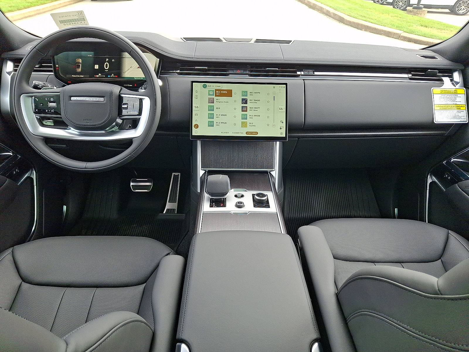 New 2027 Land Rover Range Rover SE AWD/4WD image 3