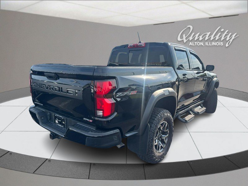 Used 2024 Chevrolet Colorado ZR2 AWD/4WD image 4