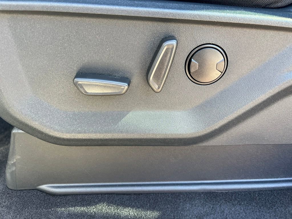 New 2026 Ford F150 XLT w/ Equipment Group 302A MID image 32