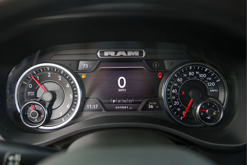 Used 2022 RAM 1500 Laramie AWD/4WD image 14