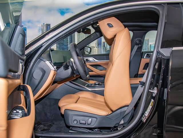 New 2026 BMW 430i xDrive w/ Parking Assistance Package image 19