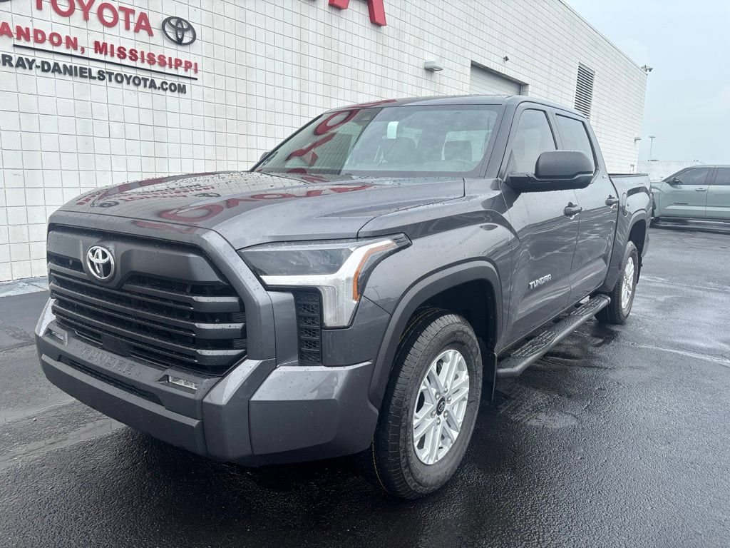 New 2026 Toyota Tundra SR5