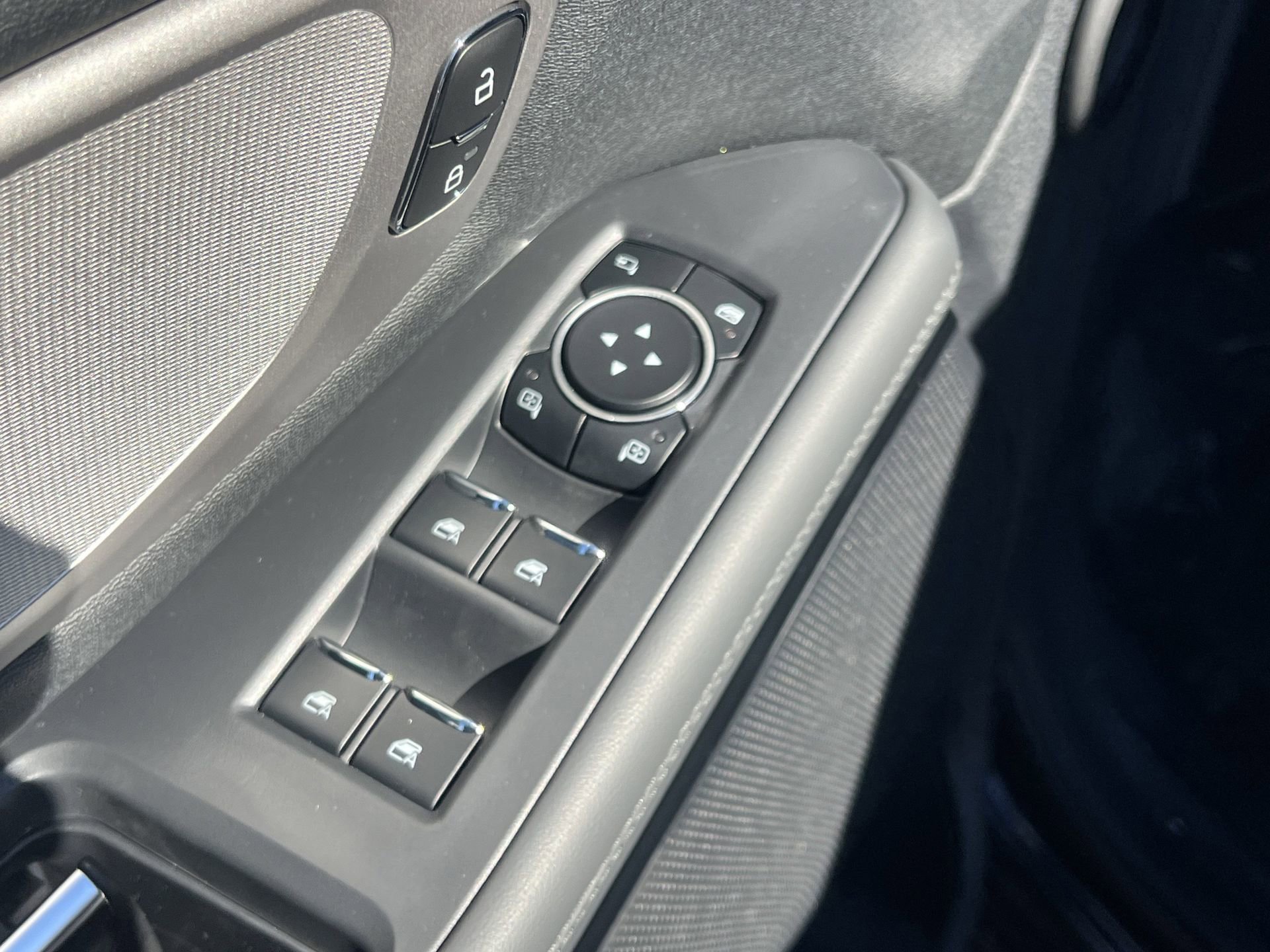 New 2026 Ford Expedition Active image 14