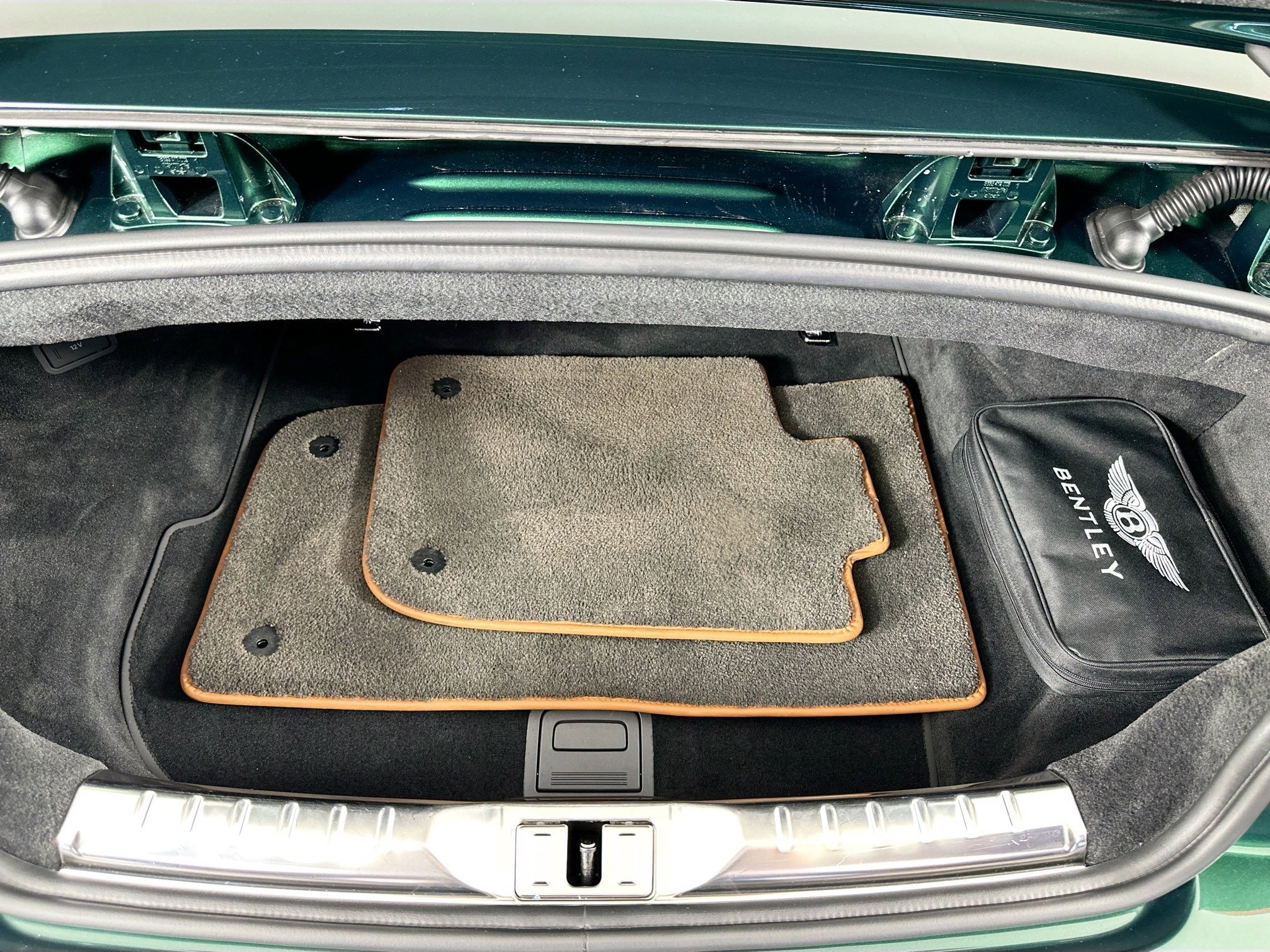 Certified 2021 Bentley Continental GT image 28