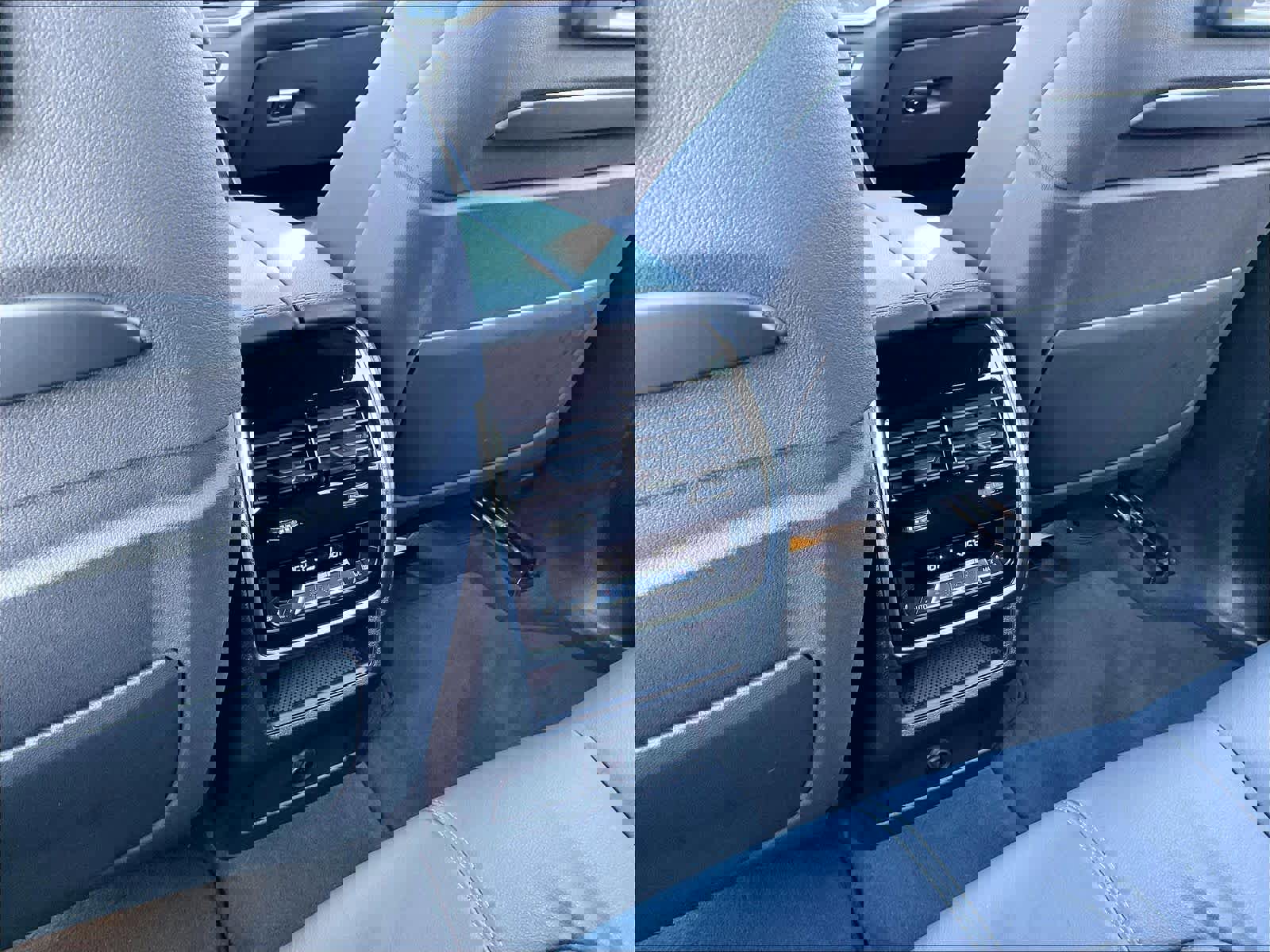 Used 2019 BMW X5 xDrive50i image 37