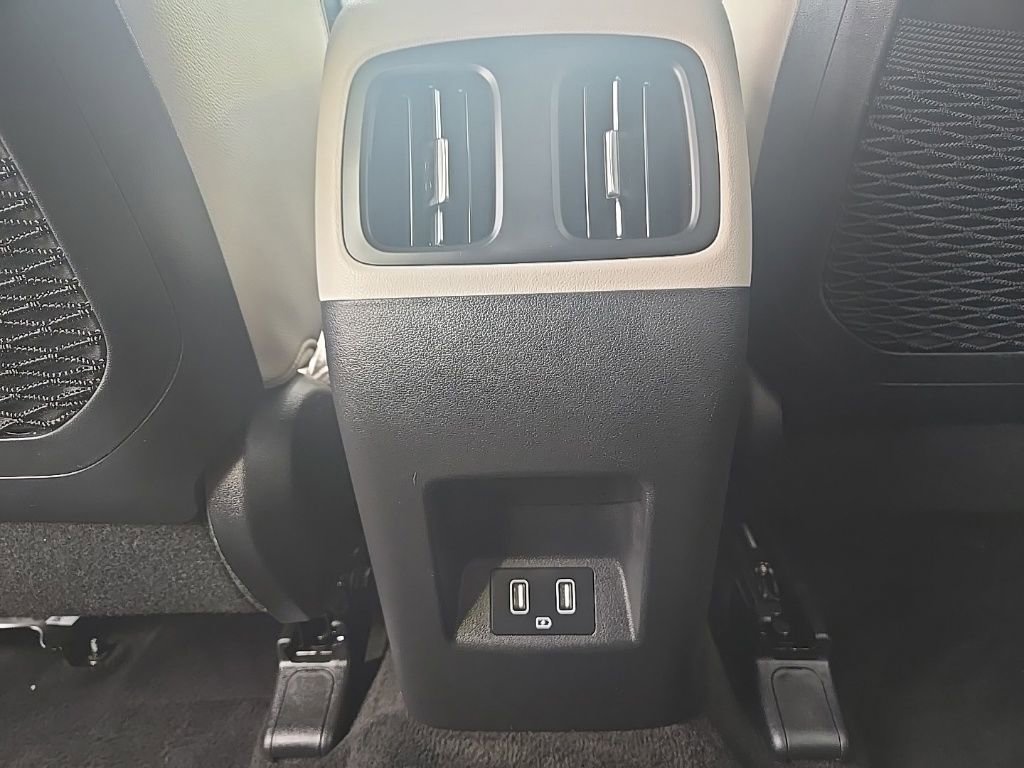 Used 2024 Hyundai Tucson Limited image 29