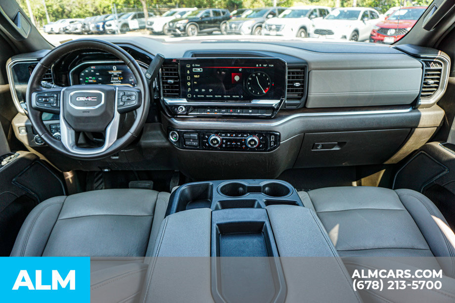 Used 2025 GMC Sierra 1500 SLT RWD image 24