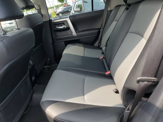 Used 2024 Toyota 4Runner SR5 Premium w/ Moonroof Package AWD/4WD image 12