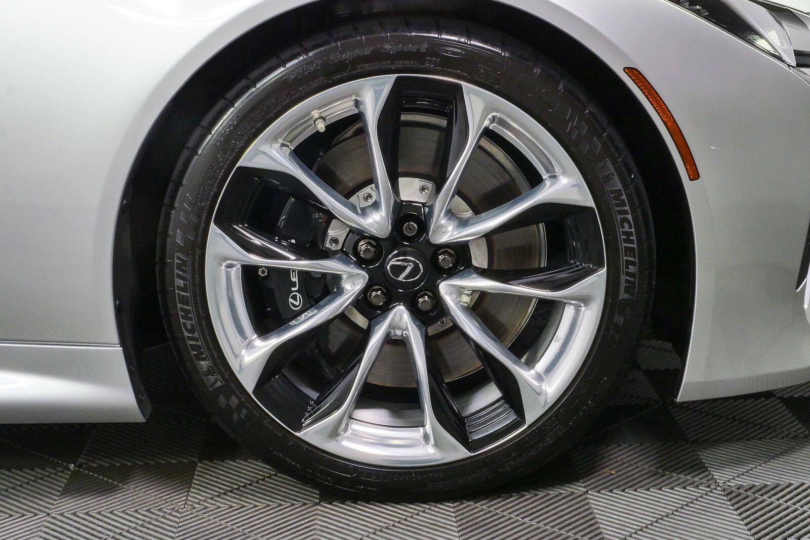 Used 2021 Lexus LC 500 Convertible w/ Touring Package RWD image 36