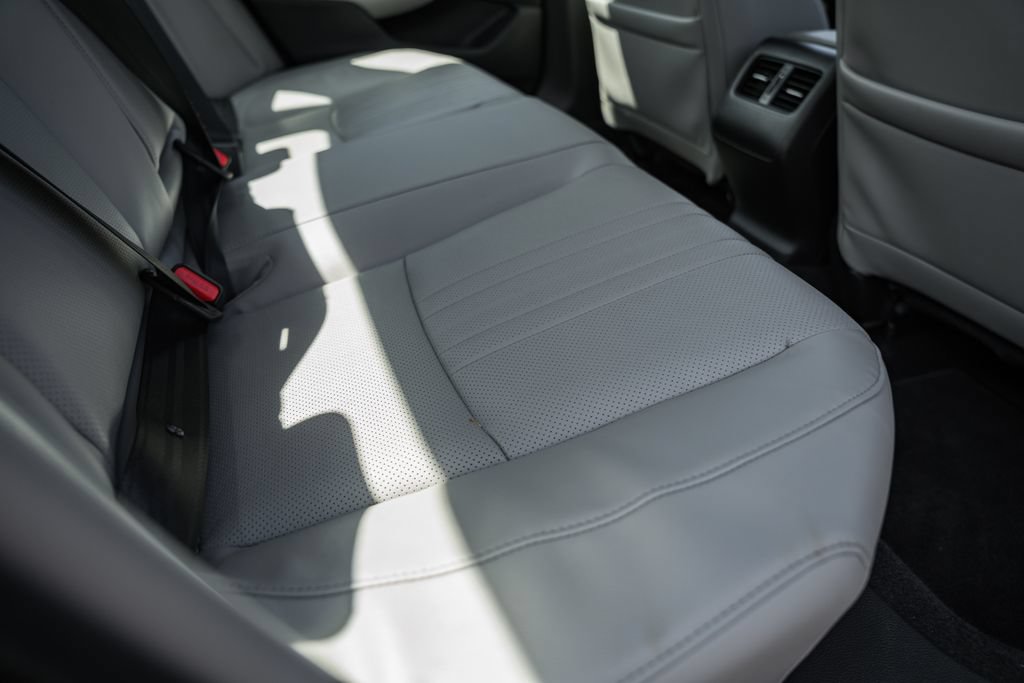 Used 2018 Honda Accord Touring image 33