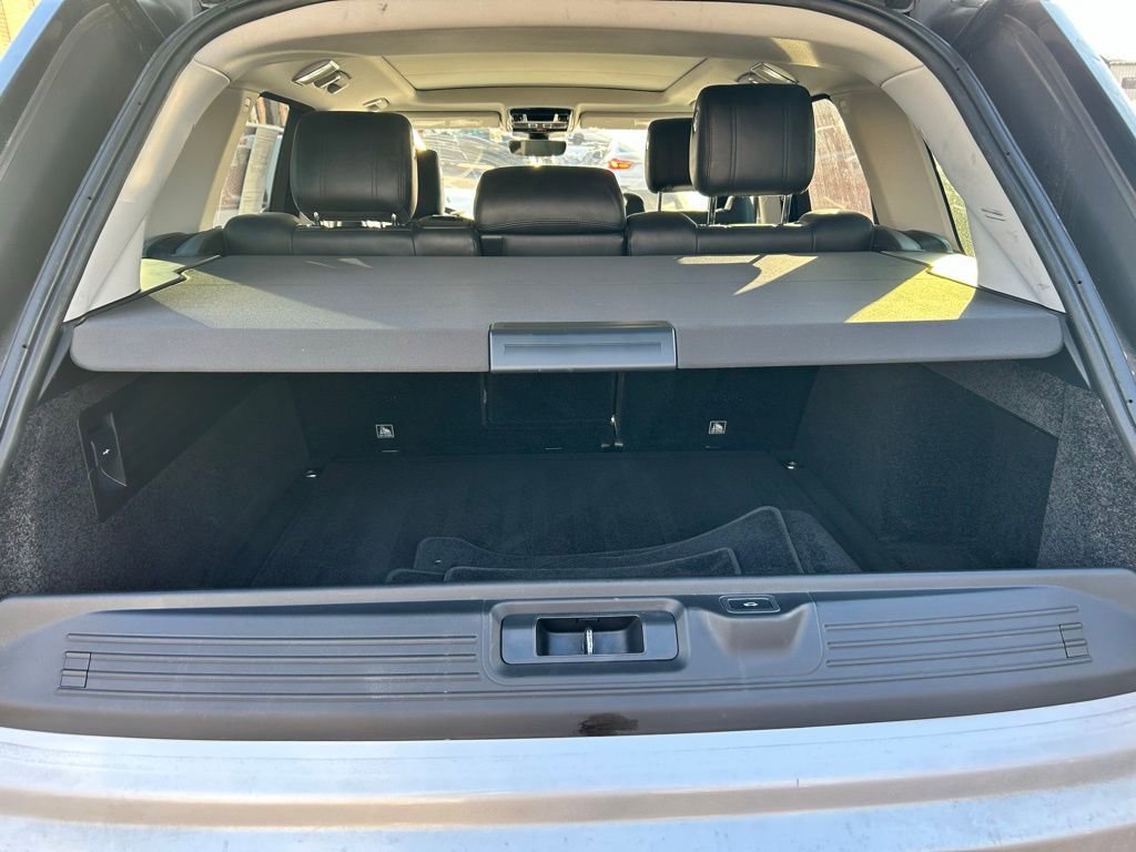Used 2017 Land Rover Range Rover HSE AWD/4WD image 29