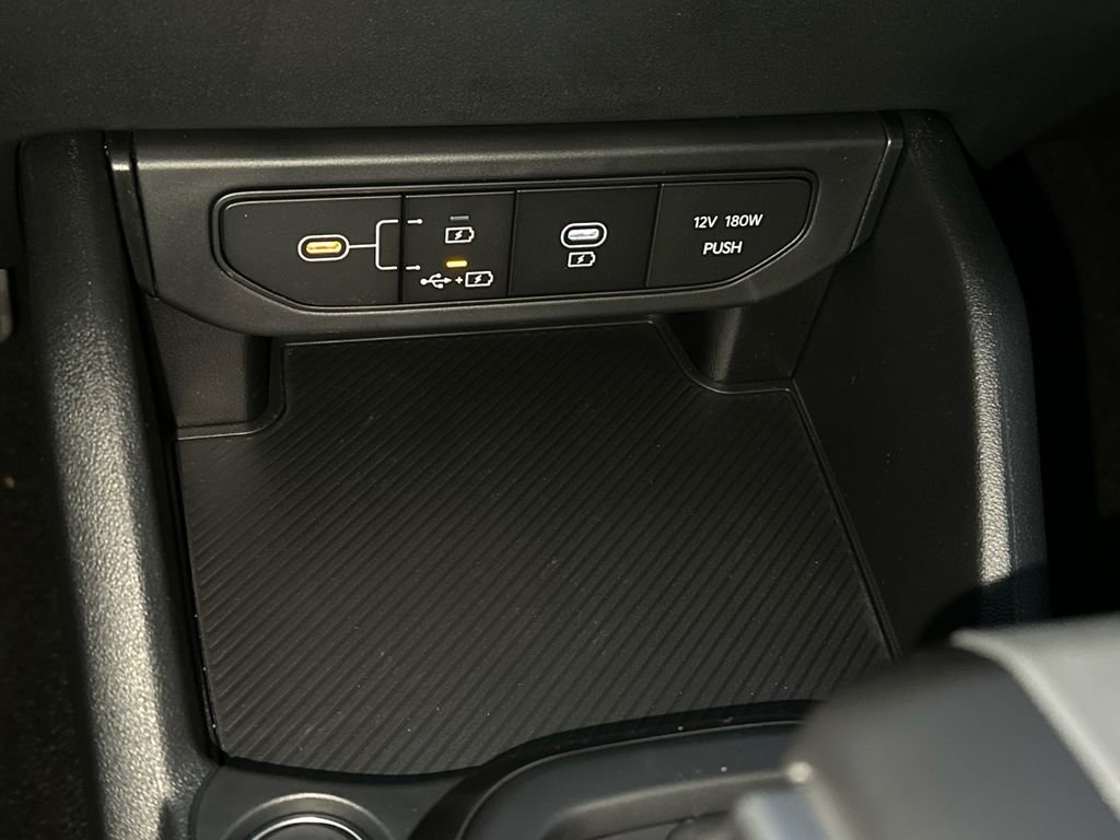 New 2025 Kia K4 LXS image 23