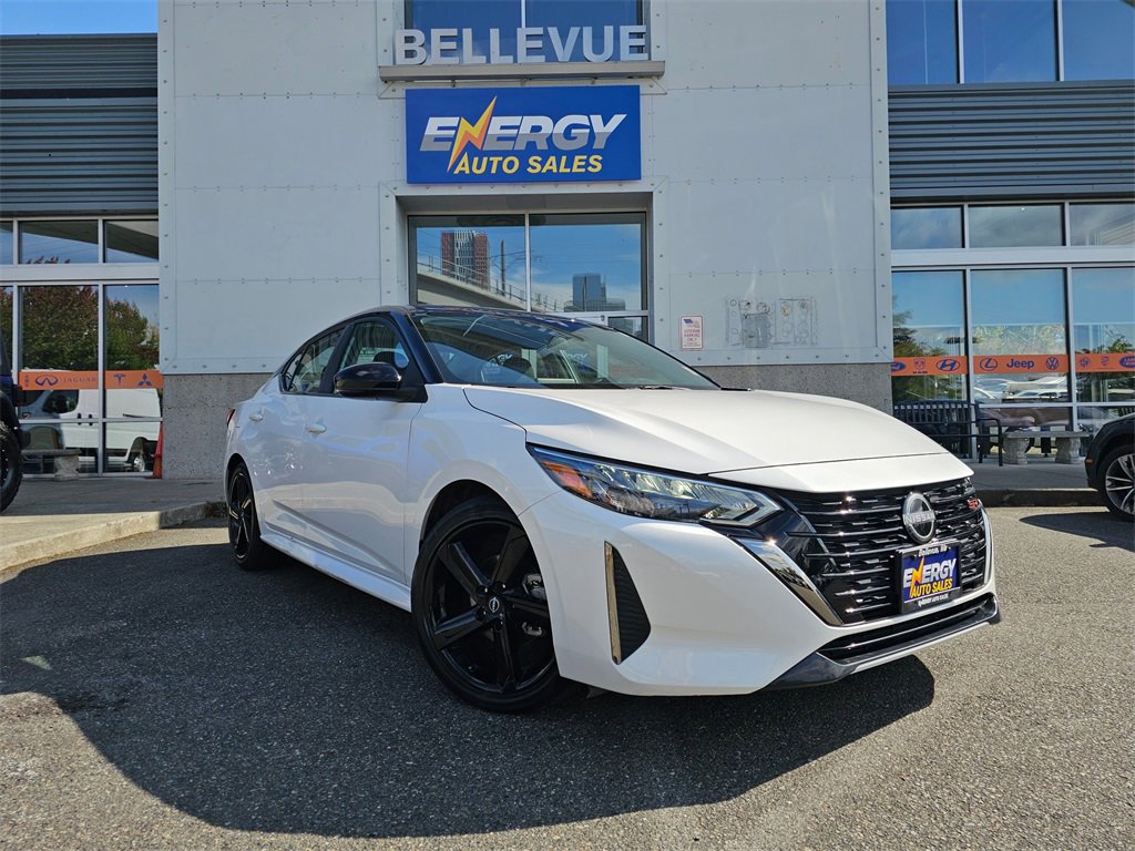 Used 2024 Nissan Sentra SR image 2