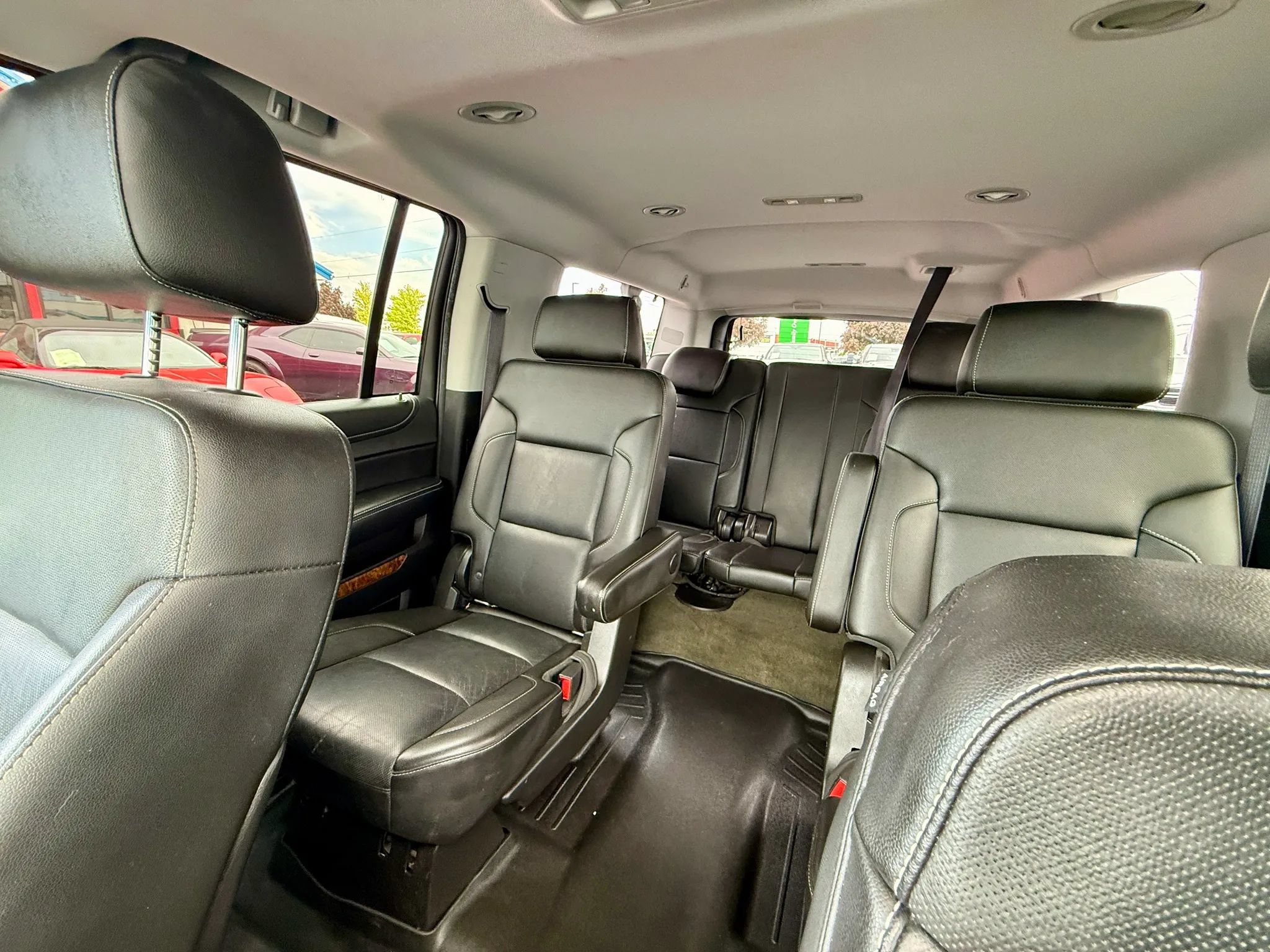 Used 2015 Chevrolet Suburban LTZ w/ Max Trailering Package AWD/4WD image 12